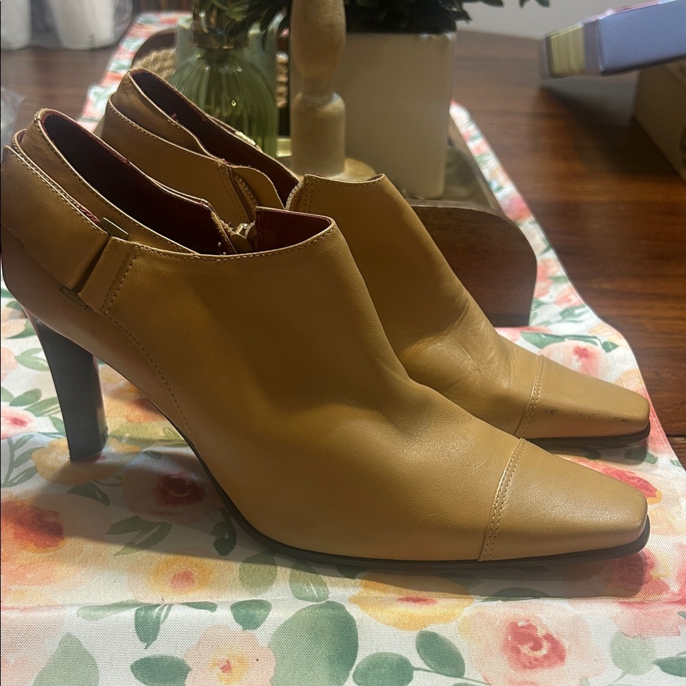 Jonathan Martin Java 2 tan Leather square toe Ankle Boots sz 8.5 slip resistant